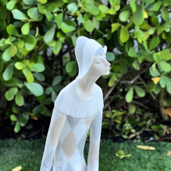 Lladro Nao "Harlequin" Jester Large with Guitar Mandolin Porcelain Vintage - Picture 5 of 12